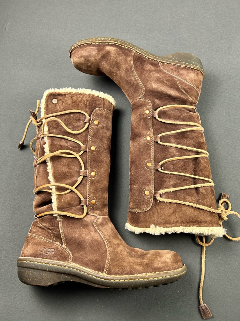 UGG Brown Suede Shearling-Lined Lace-Up Knee Boots (f0104)